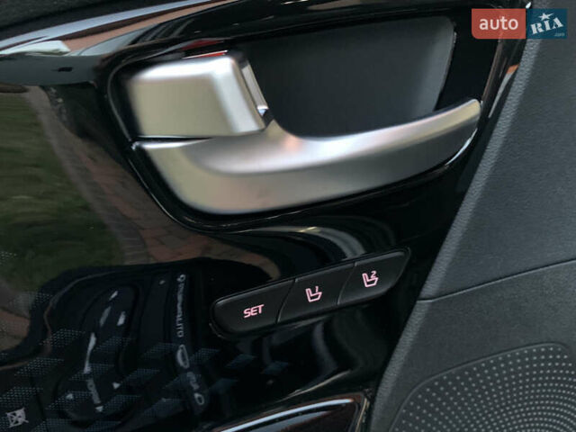 Черный Киа Niro, объемом двигателя 0 л и пробегом 60 тыс. км за 22799 $, фото 32 на Automoto.ua