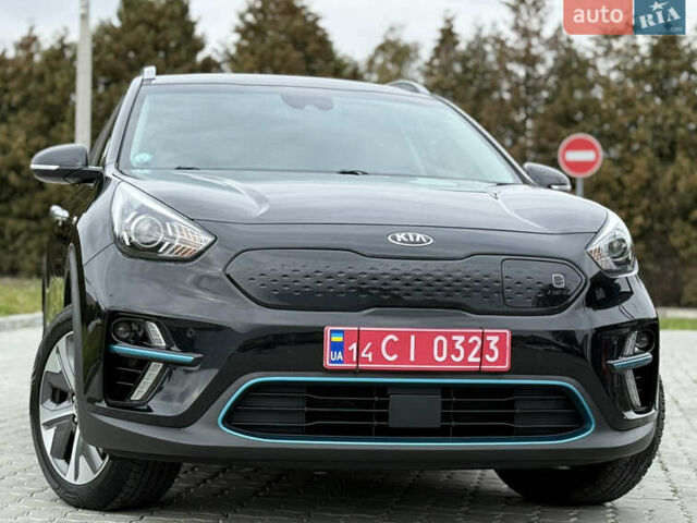 Черный Киа Niro, объемом двигателя 0 л и пробегом 80 тыс. км за 19890 $, фото 116 на Automoto.ua