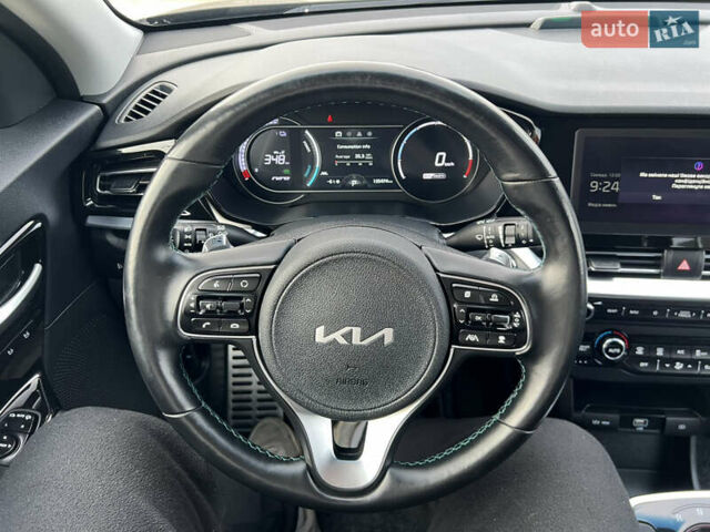 Черный Киа Niro, объемом двигателя 0 л и пробегом 135 тыс. км за 19500 $, фото 18 на Automoto.ua