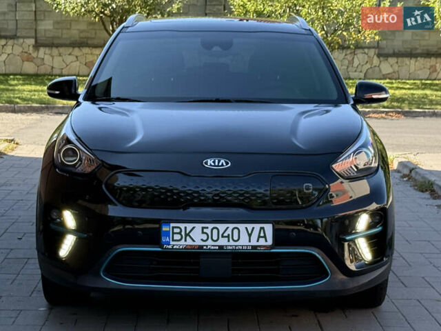 Черный Киа Niro, объемом двигателя 0 л и пробегом 78 тыс. км за 17999 $, фото 38 на Automoto.ua