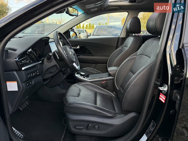 Черный Киа Niro, объемом двигателя 0 л и пробегом 88 тыс. км за 23900 $, фото 43 на Automoto.ua