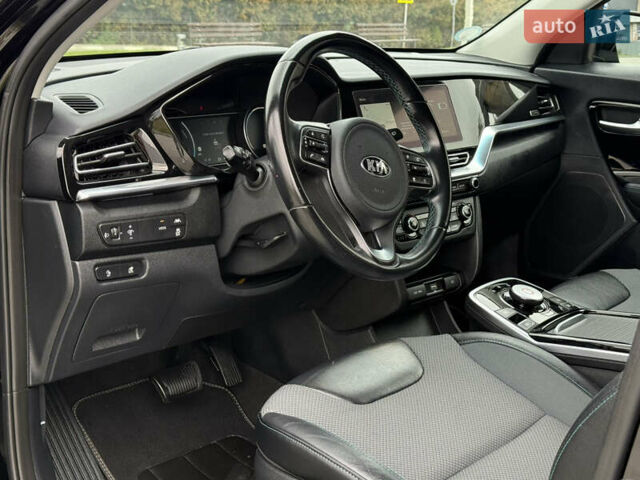Черный Киа Niro, объемом двигателя 0 л и пробегом 80 тыс. км за 19650 $, фото 34 на Automoto.ua