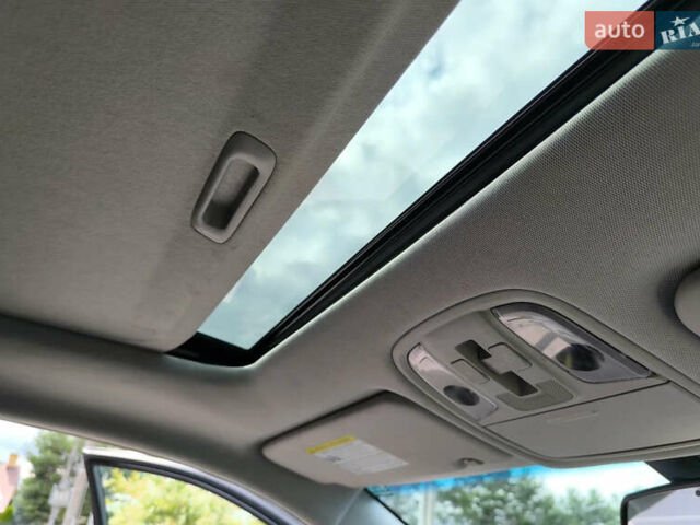 Черный Киа Niro, объемом двигателя 1.62 л и пробегом 45 тыс. км за 4500 $, фото 7 на Automoto.ua