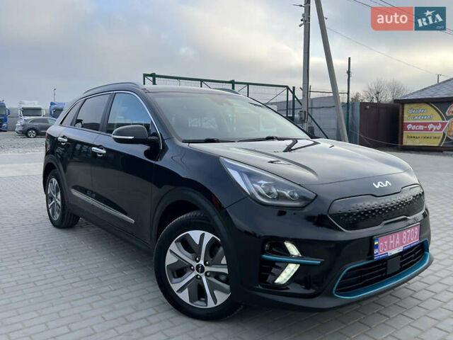 Черный Киа Niro, объемом двигателя 0 л и пробегом 135 тыс. км за 19500 $, фото 4 на Automoto.ua