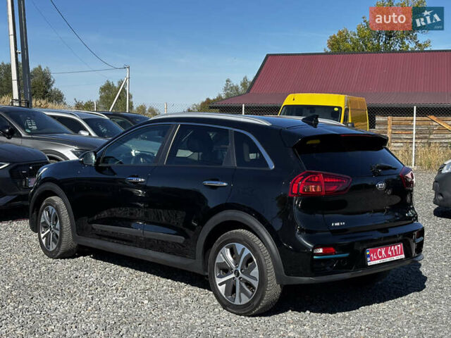Черный Киа Niro, объемом двигателя 0 л и пробегом 59 тыс. км за 23900 $, фото 4 на Automoto.ua