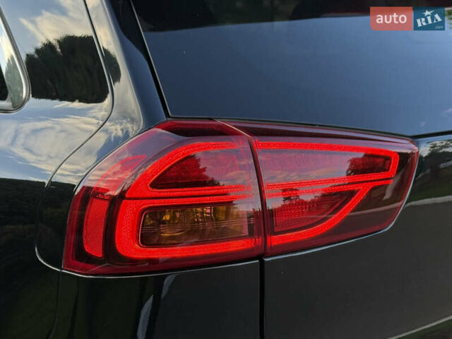 Черный Киа Niro, объемом двигателя 0 л и пробегом 82 тыс. км за 19300 $, фото 10 на Automoto.ua