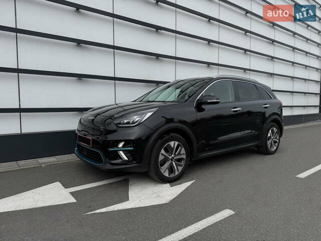 Черный Киа Niro, объемом двигателя 0 л и пробегом 137 тыс. км за 19200 $, фото 5 на Automoto.ua