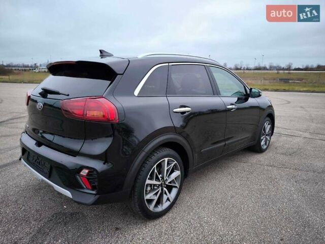 Черный Киа Niro, объемом двигателя 1.6 л и пробегом 78 тыс. км за 16100 $, фото 10 на Automoto.ua