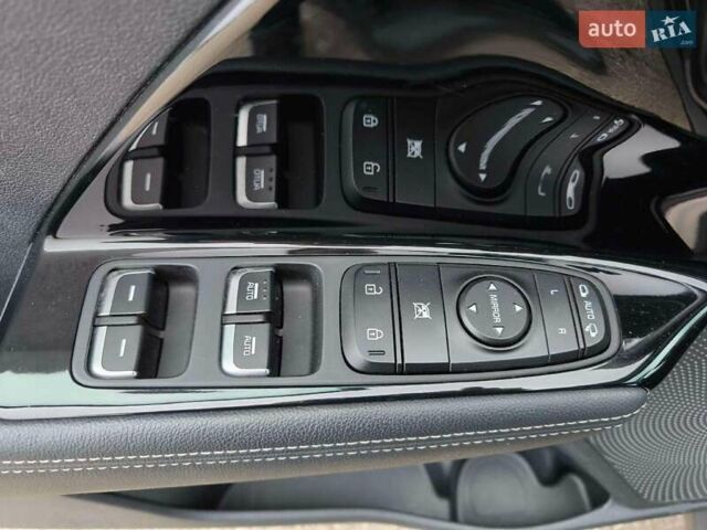 Черный Киа Niro, объемом двигателя 1.6 л и пробегом 78 тыс. км за 16100 $, фото 28 на Automoto.ua