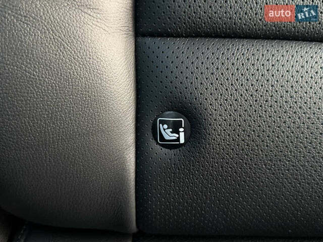 Черный Киа Niro, объемом двигателя 0 л и пробегом 88 тыс. км за 23900 $, фото 100 на Automoto.ua