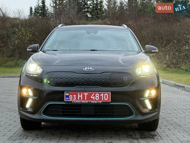 Чорний Кіа Niro, об'ємом двигуна 0 л та пробігом 78 тис. км за 19300 $, фото 1 на Automoto.ua