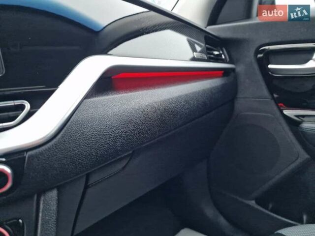 Черный Киа Niro, объемом двигателя 0 л и пробегом 65 тыс. км за 20800 $, фото 32 на Automoto.ua