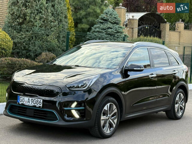 Черный Киа Niro, объемом двигателя 0 л и пробегом 82 тыс. км за 19300 $, фото 30 на Automoto.ua