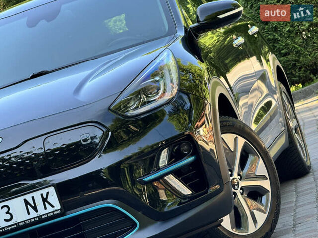 Черный Киа Niro, объемом двигателя 0 л и пробегом 67 тыс. км за 19650 $, фото 6 на Automoto.ua