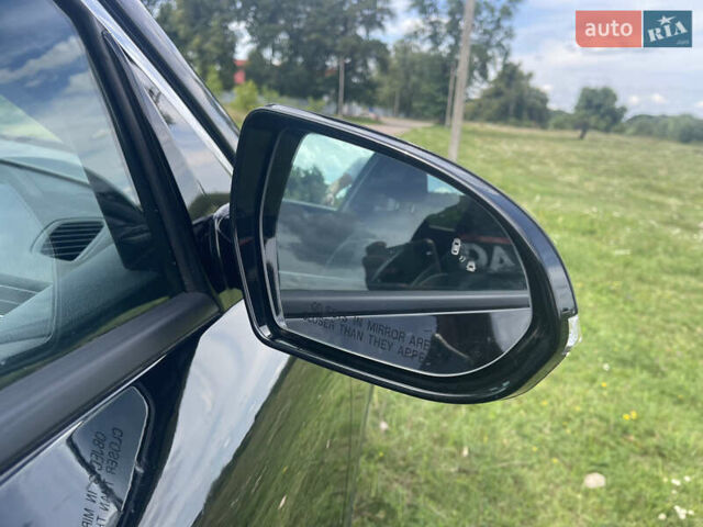 Чорний Кіа Niro, об'ємом двигуна 0 л та пробігом 12 тис. км за 19900 $, фото 22 на Automoto.ua
