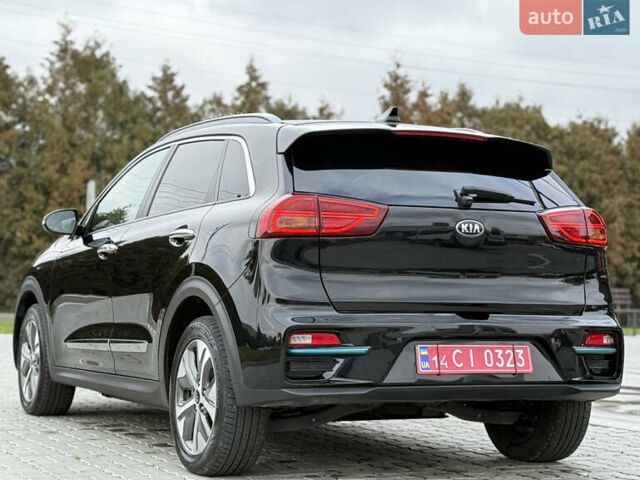 Черный Киа Niro, объемом двигателя 0 л и пробегом 80 тыс. км за 19890 $, фото 164 на Automoto.ua