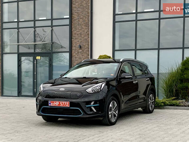 Черный Киа Niro, объемом двигателя 0 л и пробегом 94 тыс. км за 17900 $, фото 6 на Automoto.ua