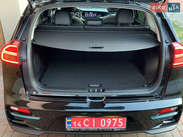 Черный Киа Niro, объемом двигателя 0 л и пробегом 60 тыс. км за 22799 $, фото 72 на Automoto.ua