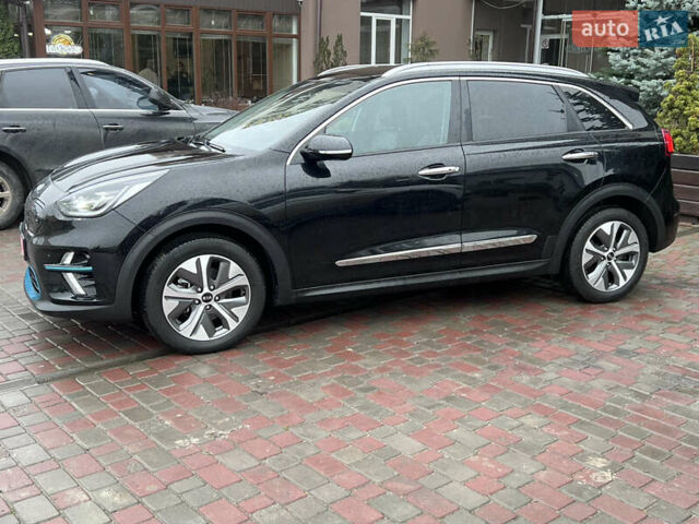 Черный Киа Niro, объемом двигателя 0 л и пробегом 117 тыс. км за 19200 $, фото 10 на Automoto.ua