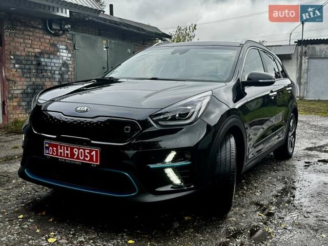 Черный Киа Niro, объемом двигателя 0 л и пробегом 150 тыс. км за 19800 $, фото 14 на Automoto.ua