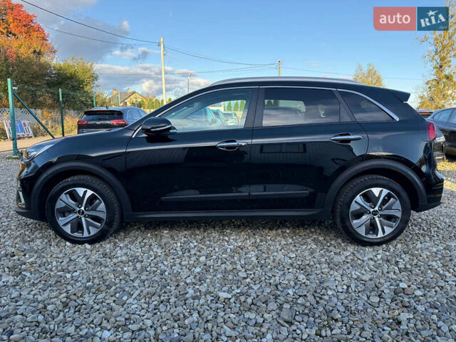 Черный Киа Niro, объемом двигателя 0 л и пробегом 88 тыс. км за 23900 $, фото 17 на Automoto.ua
