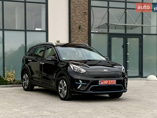 Черный Киа Niro, объемом двигателя 0 л и пробегом 94 тыс. км за 17900 $, фото 15 на Automoto.ua