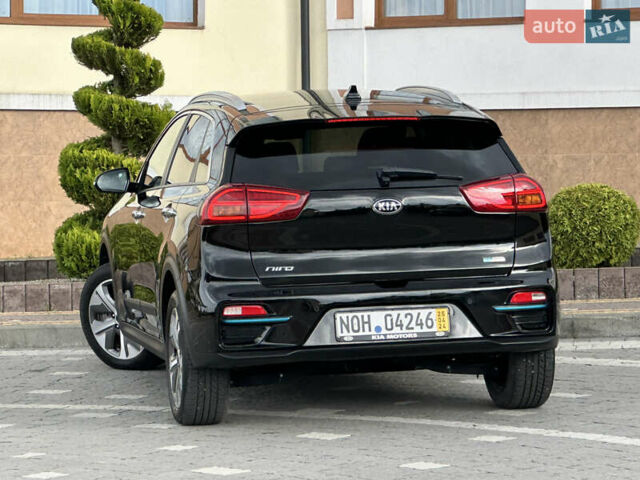 Чорний Кіа Niro, об'ємом двигуна 0 л та пробігом 51 тис. км за 21500 $, фото 28 на Automoto.ua