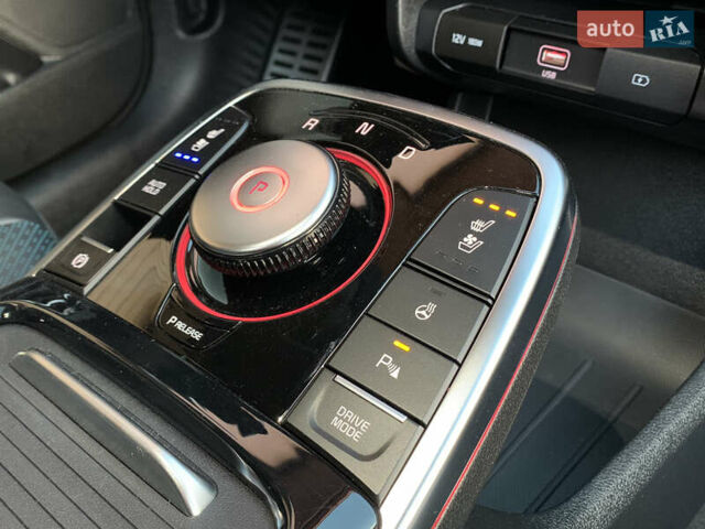 Черный Киа Niro, объемом двигателя 0 л и пробегом 60 тыс. км за 22799 $, фото 55 на Automoto.ua