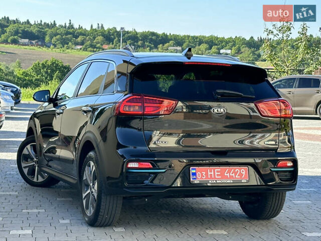 Черный Киа Niro, объемом двигателя 0 л и пробегом 127 тыс. км за 19750 $, фото 28 на Automoto.ua