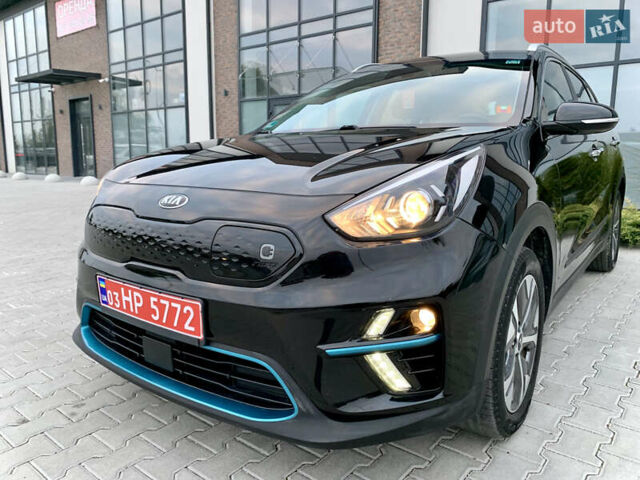 Черный Киа Niro, объемом двигателя 0 л и пробегом 94 тыс. км за 17900 $, фото 80 на Automoto.ua