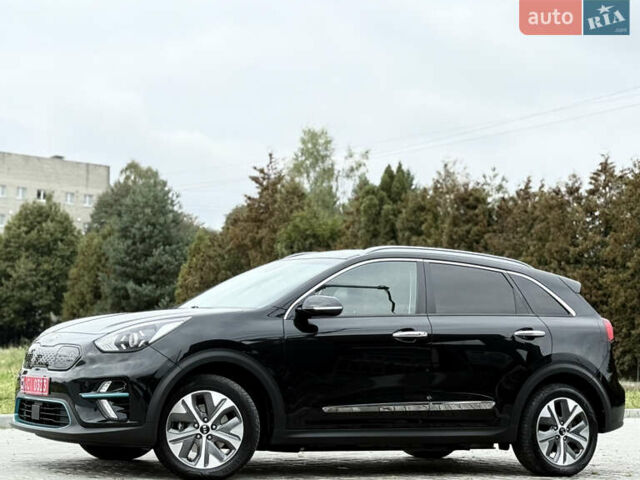 Черный Киа Niro, объемом двигателя 0 л и пробегом 80 тыс. км за 19890 $, фото 105 на Automoto.ua