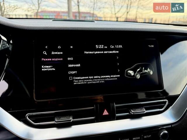Черный Киа Niro, объемом двигателя 0 л и пробегом 89 тыс. км за 19350 $, фото 67 на Automoto.ua