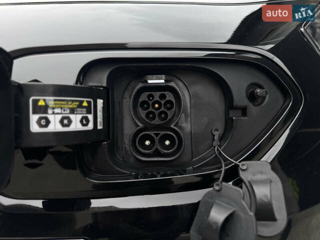 Черный Киа Niro, объемом двигателя 0 л и пробегом 137 тыс. км за 19200 $, фото 42 на Automoto.ua