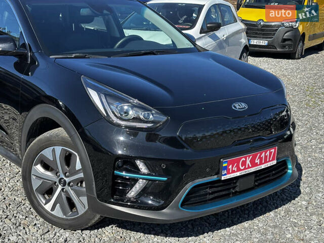 Черный Киа Niro, объемом двигателя 0 л и пробегом 59 тыс. км за 23900 $, фото 3 на Automoto.ua