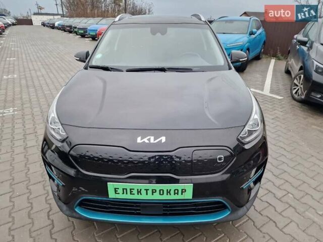 Черный Киа Niro, объемом двигателя 0 л и пробегом 65 тыс. км за 20800 $, фото 4 на Automoto.ua