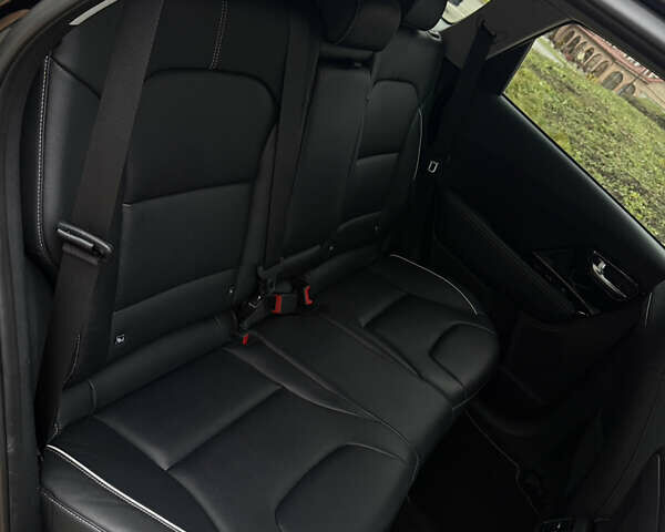 Чорний Кіа Niro, об'ємом двигуна 0 л та пробігом 138 тис. км за 19750 $, фото 51 на Automoto.ua