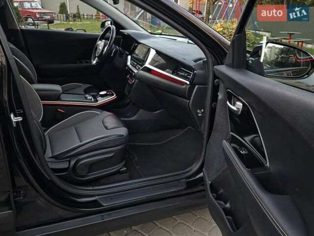 Черный Киа Niro, объемом двигателя 0 л и пробегом 148 тыс. км за 17699 $, фото 33 на Automoto.ua