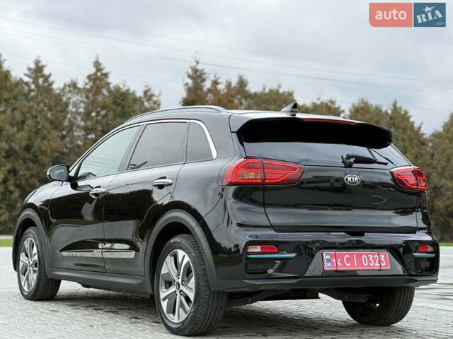 Черный Киа Niro, объемом двигателя 0 л и пробегом 80 тыс. км за 19650 $, фото 173 на Automoto.ua