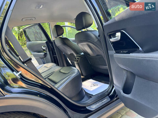 Черный Киа Niro, объемом двигателя 0 л и пробегом 67 тыс. км за 19650 $, фото 57 на Automoto.ua