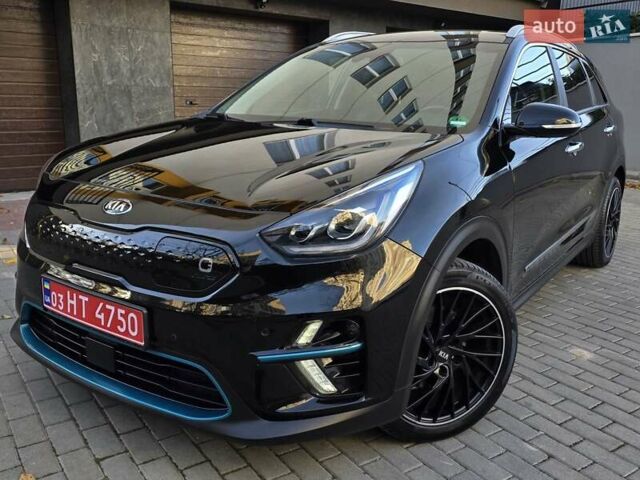 Чорний Кіа Niro, об'ємом двигуна 0 л та пробігом 141 тис. км за 18999 $, фото 1 на Automoto.ua
