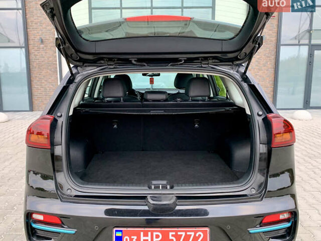 Черный Киа Niro, объемом двигателя 0 л и пробегом 94 тыс. км за 17900 $, фото 67 на Automoto.ua