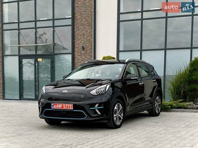 Черный Киа Niro, объемом двигателя 0 л и пробегом 94 тыс. км за 17900 $, фото 4 на Automoto.ua