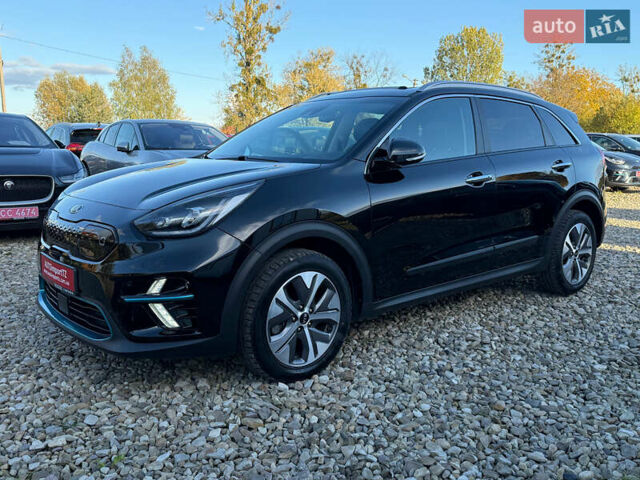 Черный Киа Niro, объемом двигателя 0 л и пробегом 88 тыс. км за 23900 $, фото 16 на Automoto.ua