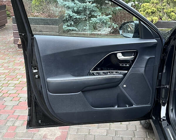 Черный Киа Niro, объемом двигателя 0 л и пробегом 117 тыс. км за 19200 $, фото 12 на Automoto.ua