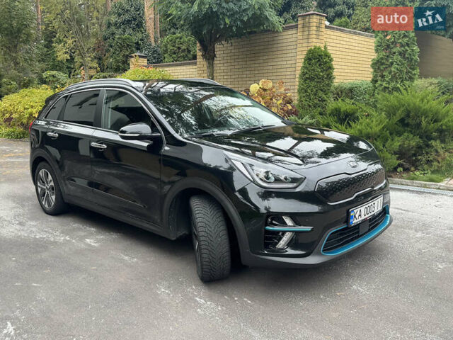Киа Niro 2021 в Киеве на Automoto.ua Черный Киа Niro, объемом двигателя 0 л и пробегом 128 тыс. км за 20800 $, фото 3 на Automoto.ua