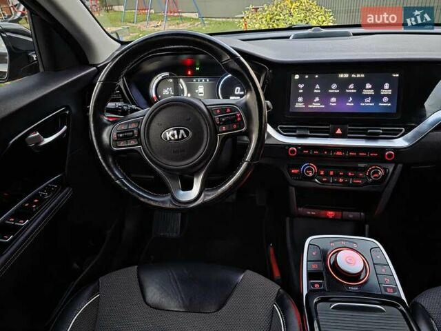 Черный Киа Niro, объемом двигателя 0 л и пробегом 148 тыс. км за 17699 $, фото 29 на Automoto.ua