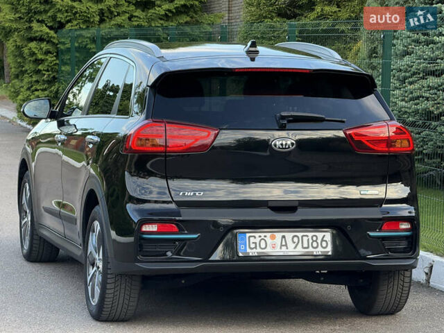 Черный Киа Niro, объемом двигателя 0 л и пробегом 82 тыс. км за 19300 $, фото 25 на Automoto.ua