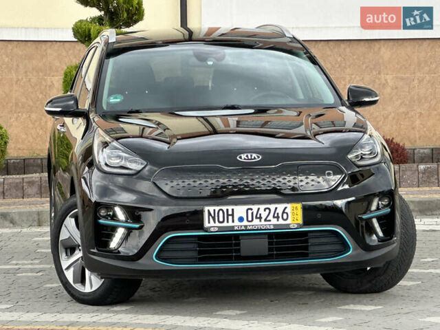 Чорний Кіа Niro, об'ємом двигуна 0 л та пробігом 51 тис. км за 21500 $, фото 1 на Automoto.ua