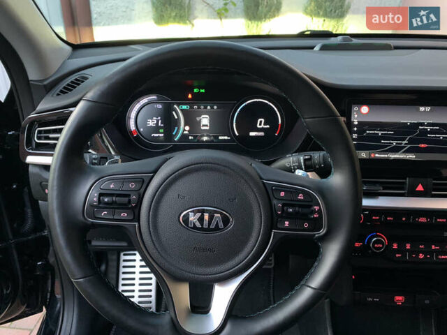Черный Киа Niro, объемом двигателя 0 л и пробегом 60 тыс. км за 22799 $, фото 43 на Automoto.ua