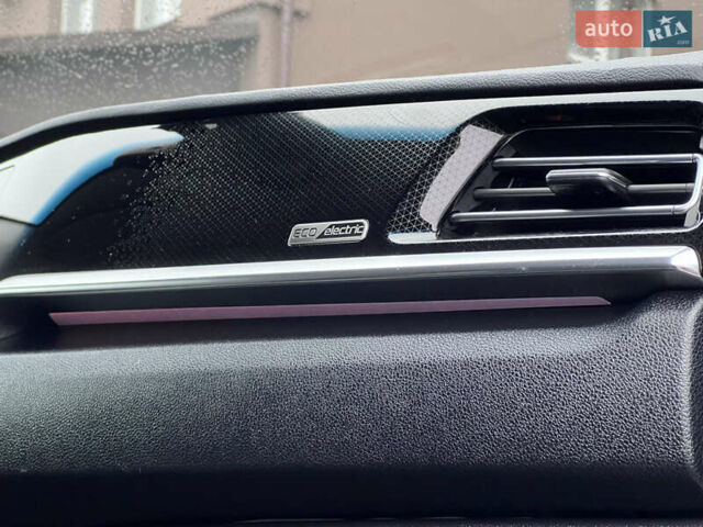 Черный Киа Niro, объемом двигателя 0 л и пробегом 117 тыс. км за 19200 $, фото 20 на Automoto.ua